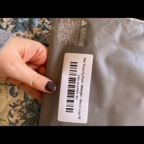 Balance Athletica Tenacity pant - Picture 2 of 2